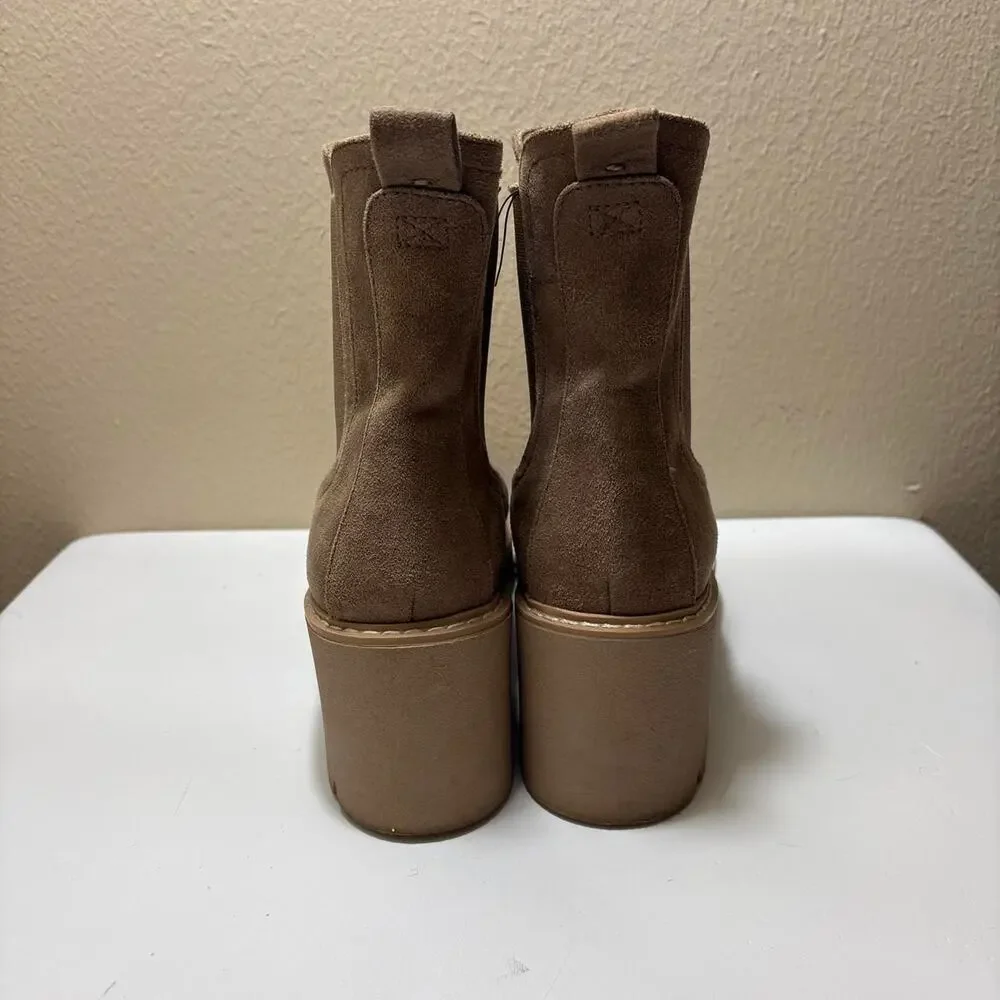 DV Dolce Vita Women's Hawk H20 Brown Suede Lug Sole Platform Chelsea boots - Picture 3 of 7